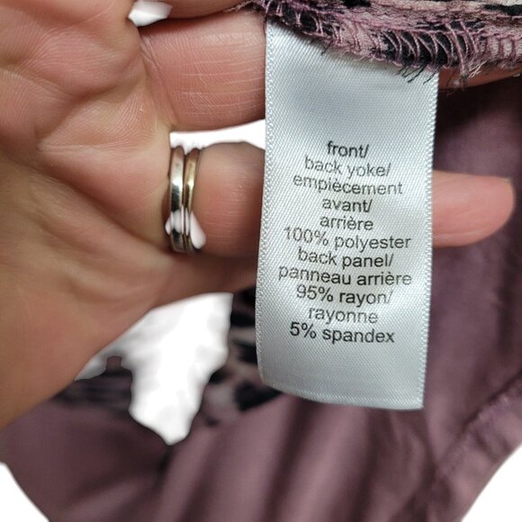 Maternity Size XXL Blouse Sleeveless Maurice's Purple Button Up Leopard Print 2X - Picture 10 of 11